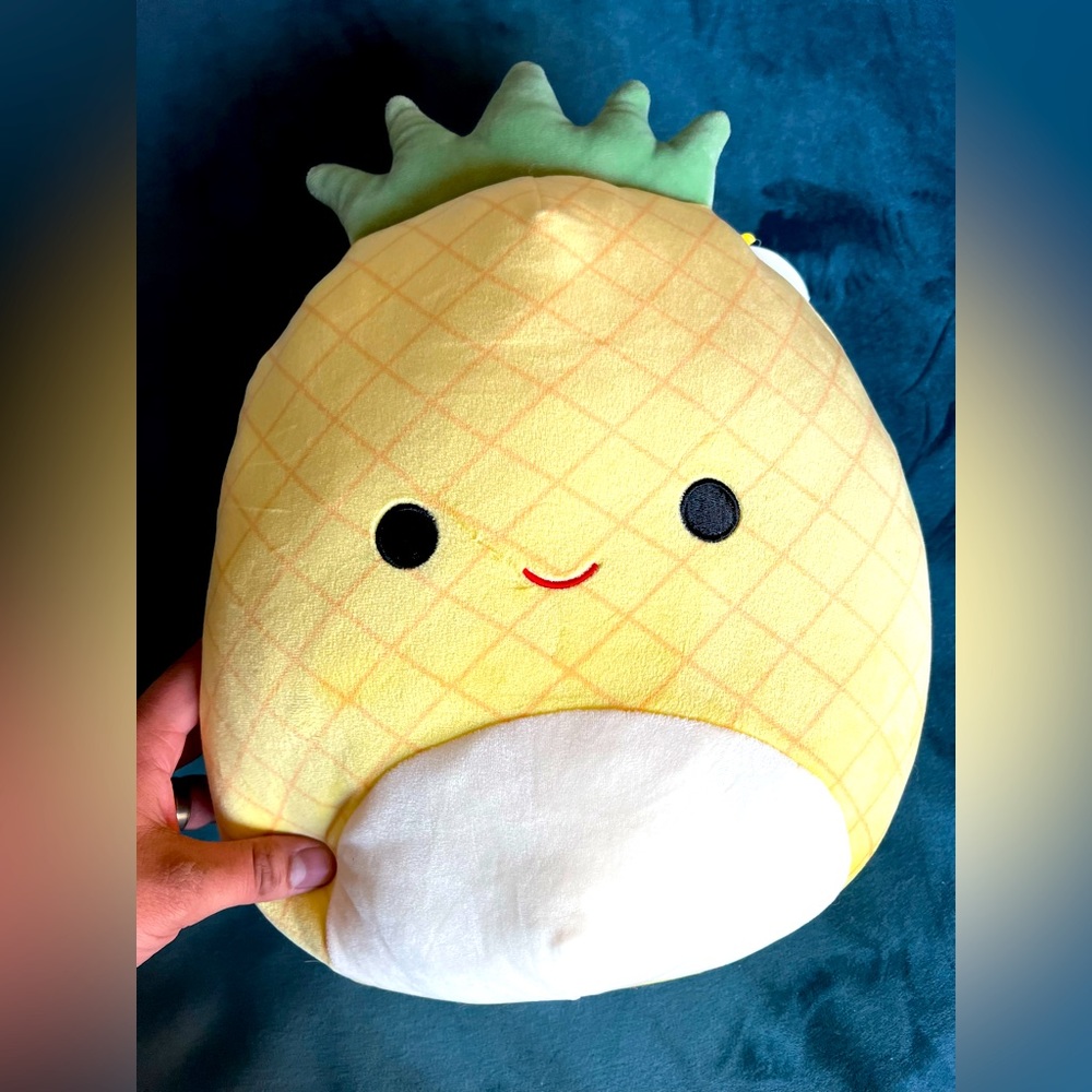 Maui the Pineapple 🍍 14" Squishmallow With Tag